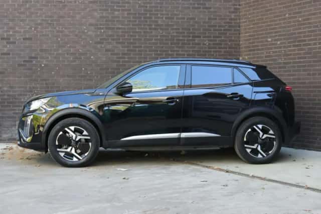 Peugeot e-2008 (2025) thumbnail 2