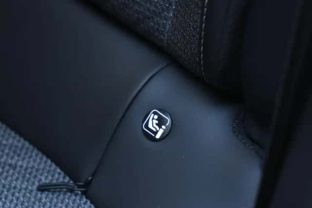 Peugeot e-2008 (2025) thumbnail 16
