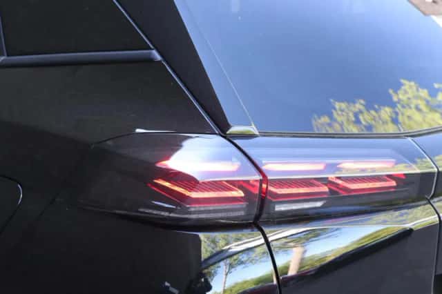 Peugeot e-2008 (2025) thumbnail 19