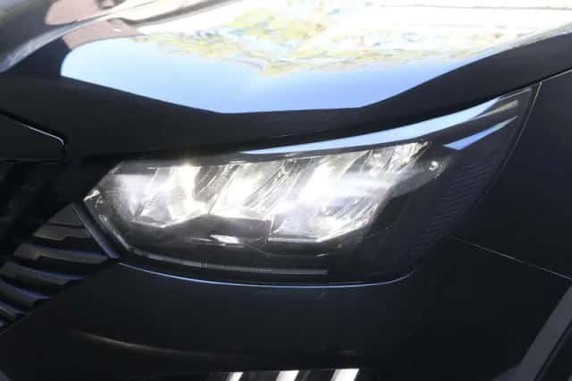 Peugeot e-2008 (2025) thumbnail 21