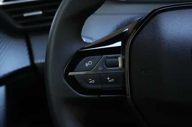 Peugeot e-2008 (2025) thumbnail 23