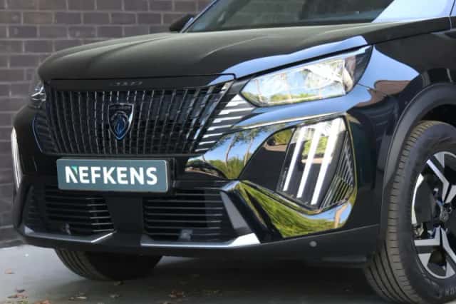 Peugeot e-2008 (2025) thumbnail 6