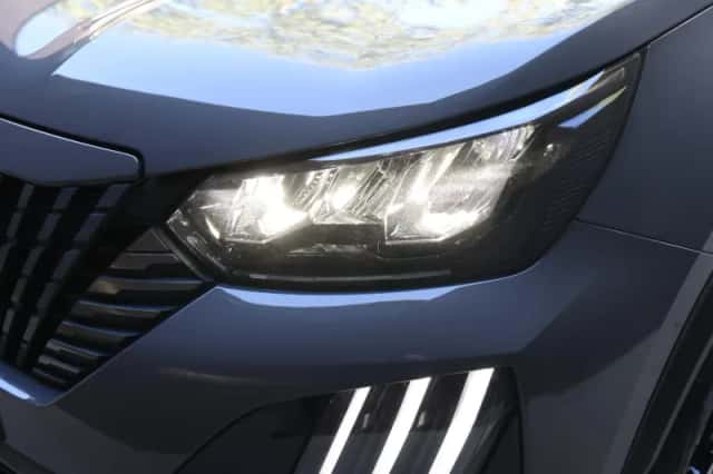 Peugeot e-2008 (2025) thumbnail 21