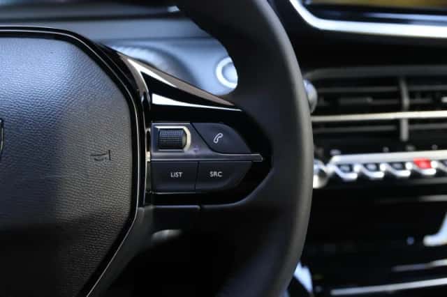 Peugeot e-2008 (2025) thumbnail 24