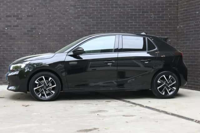 Opel Corsa (2025) thumbnail 2