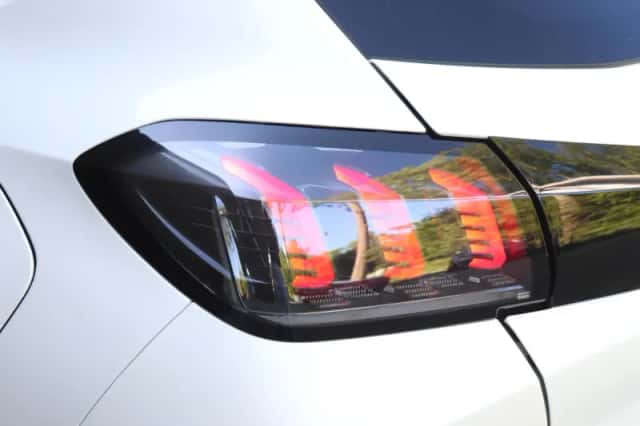 Peugeot 208 (2022) thumbnail 19