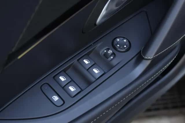 Peugeot 208 (2022) thumbnail 24