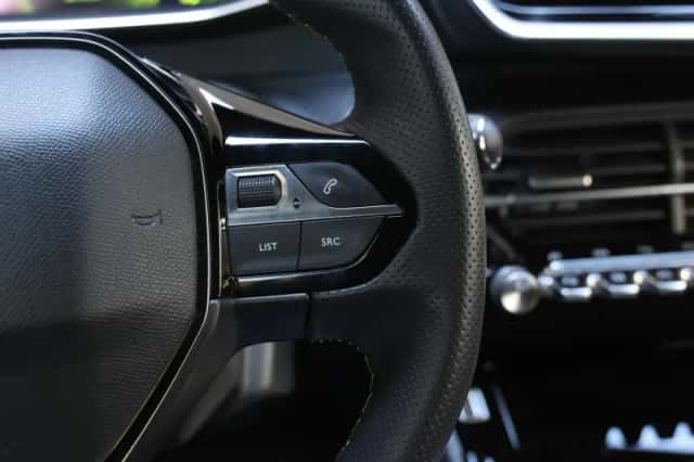 Peugeot 208 (2022) thumbnail 26