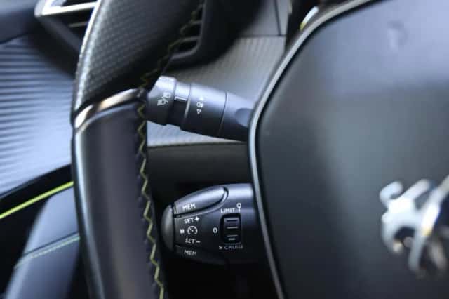 Peugeot 208 (2022) thumbnail 28