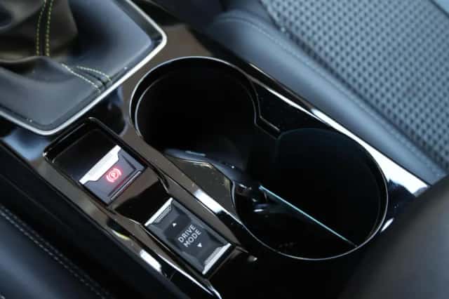 Peugeot 208 (2022) thumbnail 39