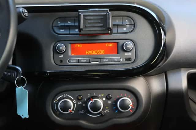 Renault Twingo (2017) thumbnail 14