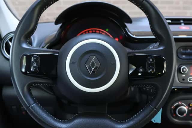 Renault Twingo (2017) thumbnail 24