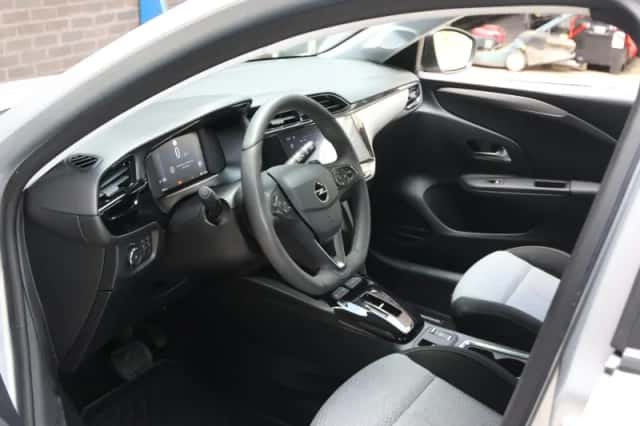 Opel Corsa (2024) thumbnail 12
