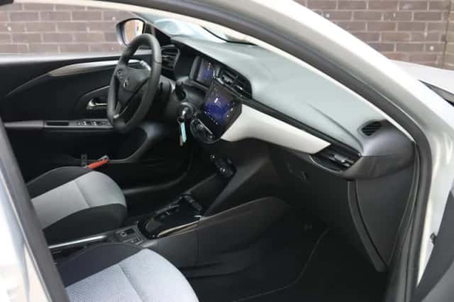Opel Corsa (2024) thumbnail 10