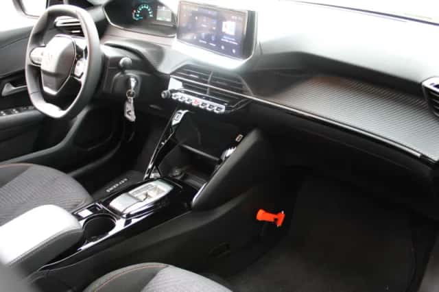 Peugeot e-208 (2026) thumbnail 9