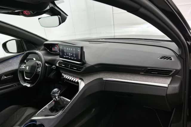 Peugeot 3008 (2021) thumbnail 12
