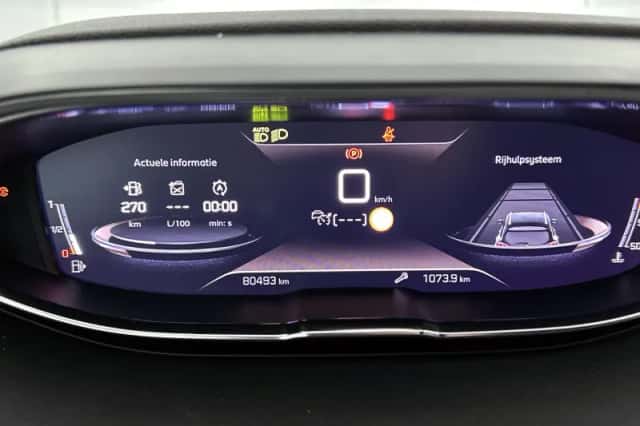 Peugeot 3008 (2021) thumbnail 14