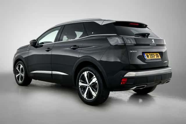 Peugeot 3008 (2021) thumbnail 3