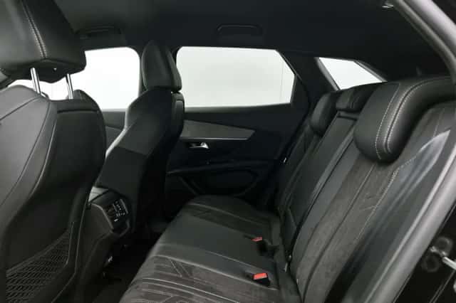 Peugeot 3008 (2021) thumbnail 25