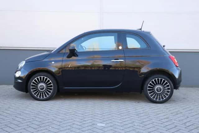 Fiat 500 (2021) thumbnail 2