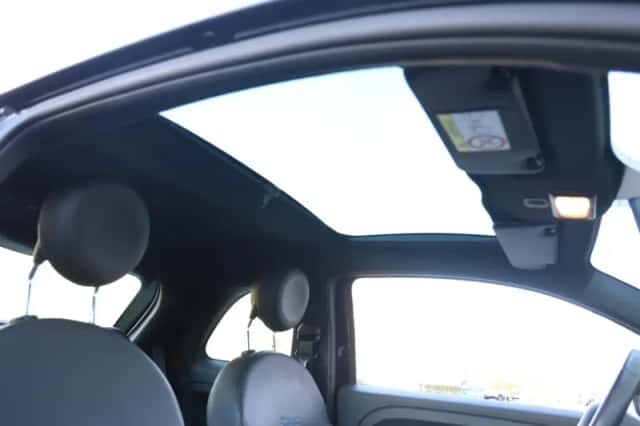 Fiat 500 (2021) thumbnail 11
