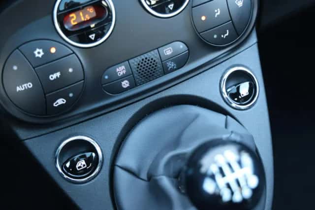 Fiat 500 (2021) thumbnail 35