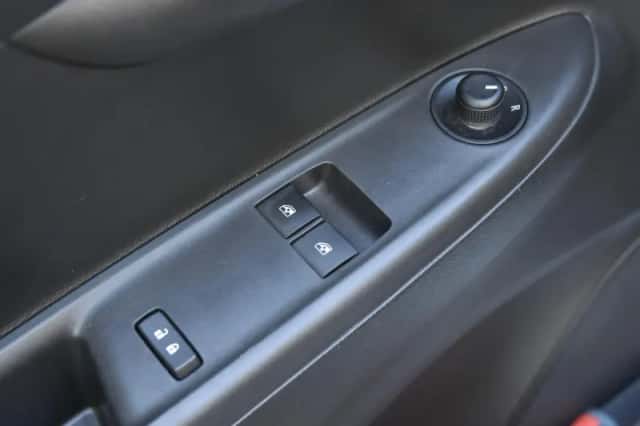 Opel Karl (2019) thumbnail 22