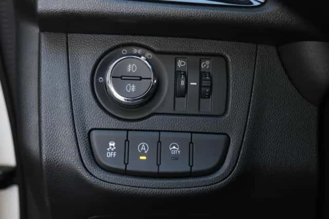 Opel Karl (2019) thumbnail 23