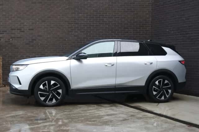 Opel Grandland (2025) thumbnail 2