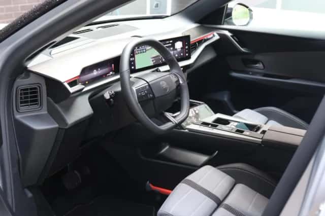 Opel Grandland (2025) thumbnail 11