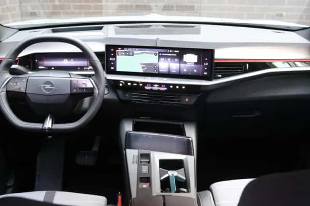 Opel Grandland (2025) thumbnail 14