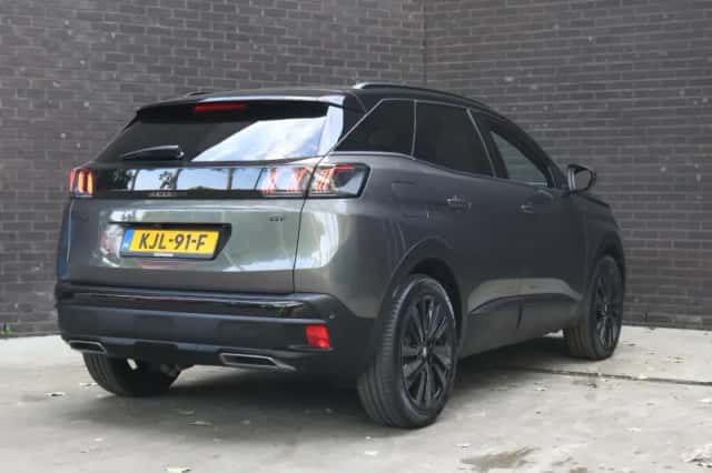 Peugeot 3008 (2024) thumbnail 3