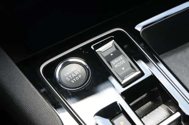Peugeot 3008 (2024) thumbnail 39