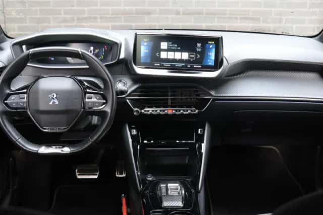Peugeot e-208 (2022) thumbnail 14
