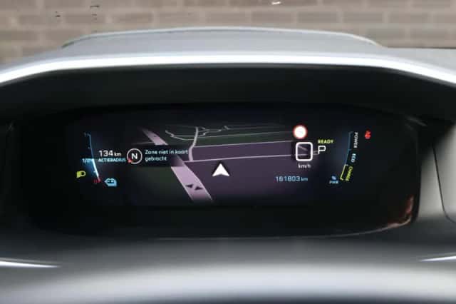 Peugeot e-208 (2022) thumbnail 30