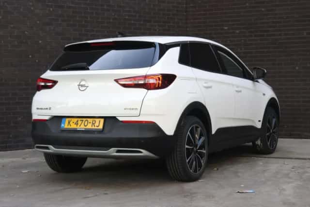 Opel Grandland X (2021) thumbnail 3