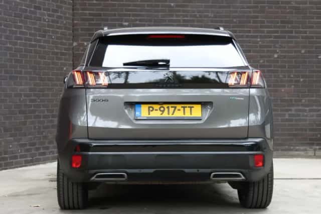 Peugeot 3008 (2022) thumbnail 6