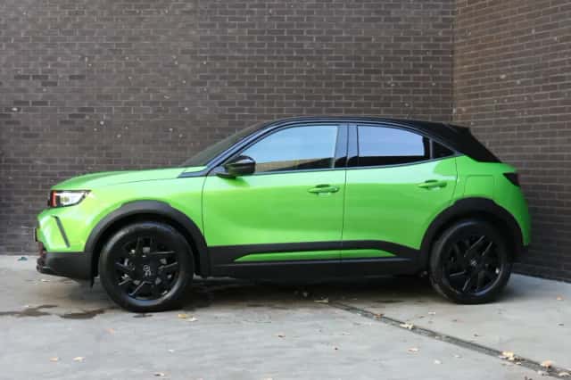 Opel Mokka-e (2023) thumbnail 2