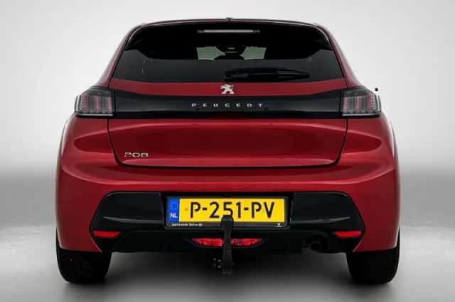 Peugeot 208 (2022) thumbnail 4