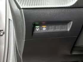 Peugeot 208 (2023) thumbnail 32