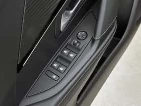 Peugeot 208 (2023) thumbnail 33