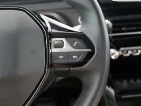 Peugeot e-2008 (2022) thumbnail 14