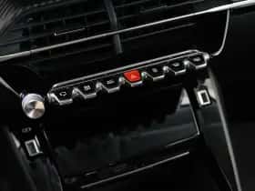Peugeot e-2008 (2022) thumbnail 23