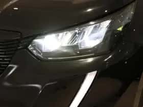 Peugeot e-2008 (2022) thumbnail 27