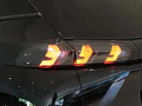 Peugeot e-2008 (2022) thumbnail 32