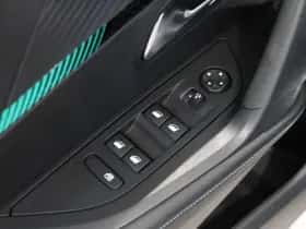 Peugeot e-2008 (2022) thumbnail 34