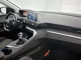 Peugeot 3008 (2020) thumbnail 12