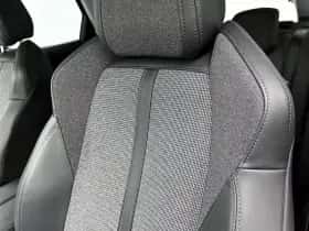 Peugeot 3008 (2020) thumbnail 25