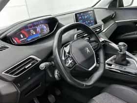 Peugeot 3008 (2020) thumbnail 10