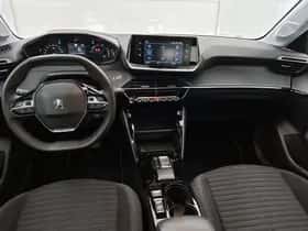 Peugeot e-208 (2023) thumbnail 11